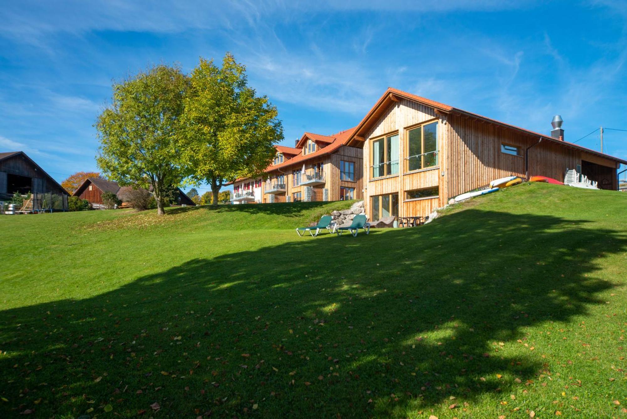 Seehotel und Appartements Schnöller Rieden Exterior foto
