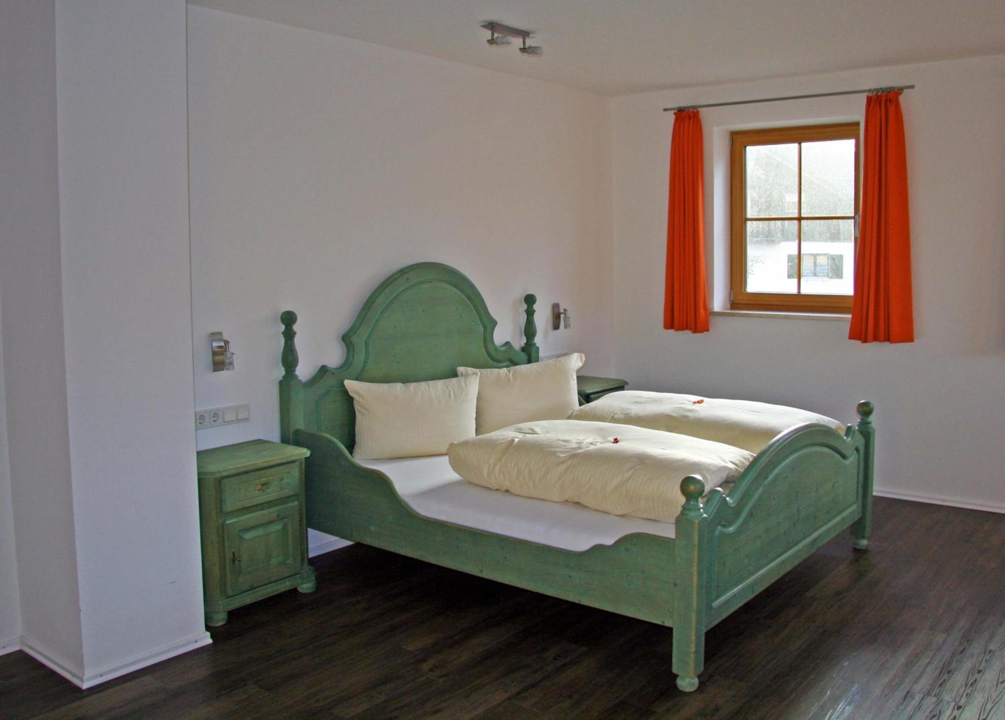 Seehotel und Appartements Schnöller Rieden Zimmer foto